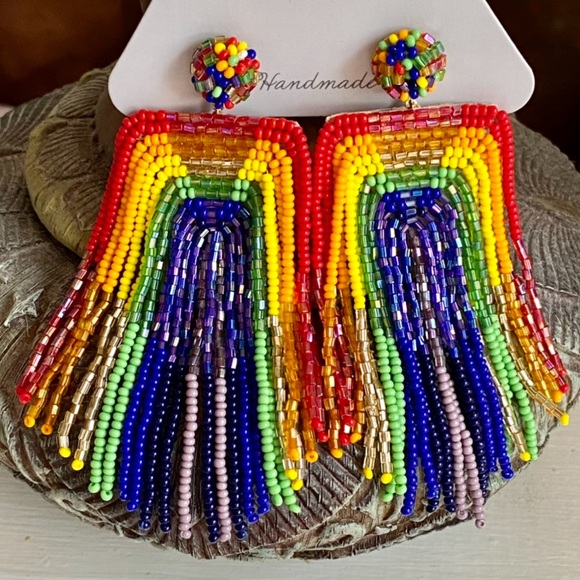 Deepa Gurnani Jewelry - 🌺🎉HP🎉🌺 NWT Deepa Gurnani Rainbow Fringe Chandeliers